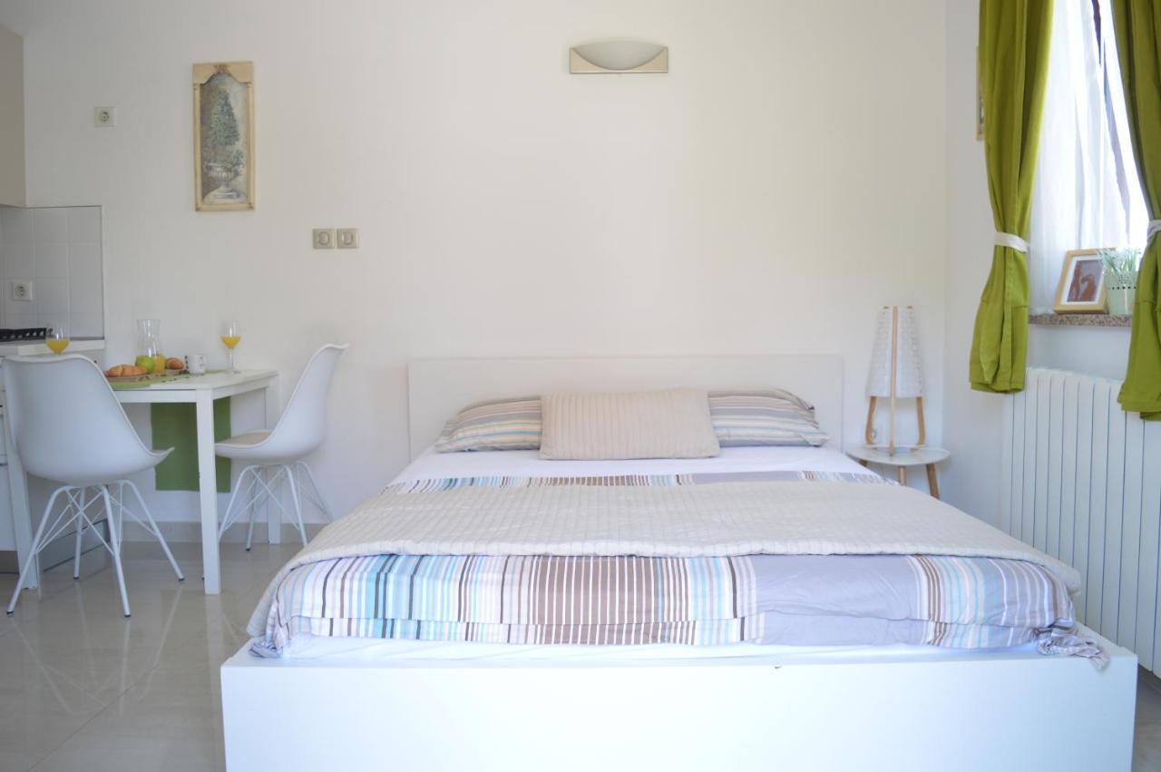 Apartments Villa Alba II بوريتش المظهر الخارجي الصورة