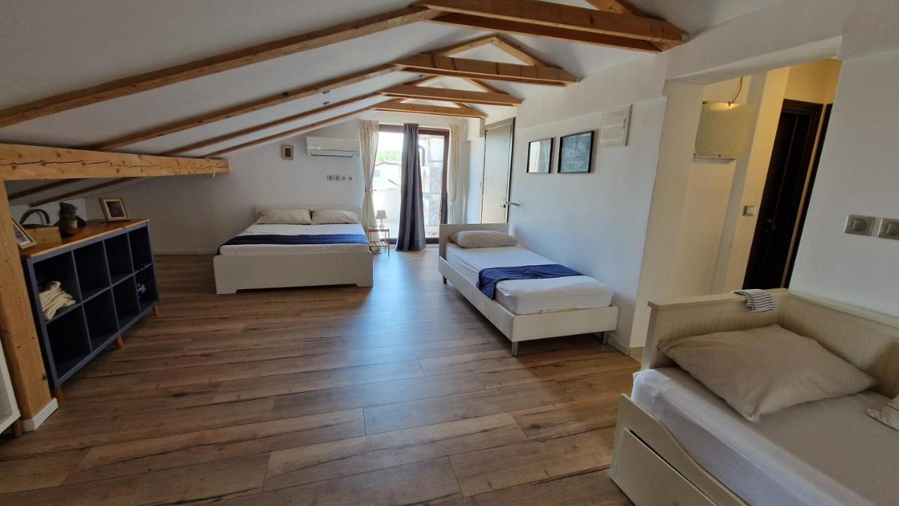 Apartments Villa Alba II بوريتش المظهر الخارجي الصورة