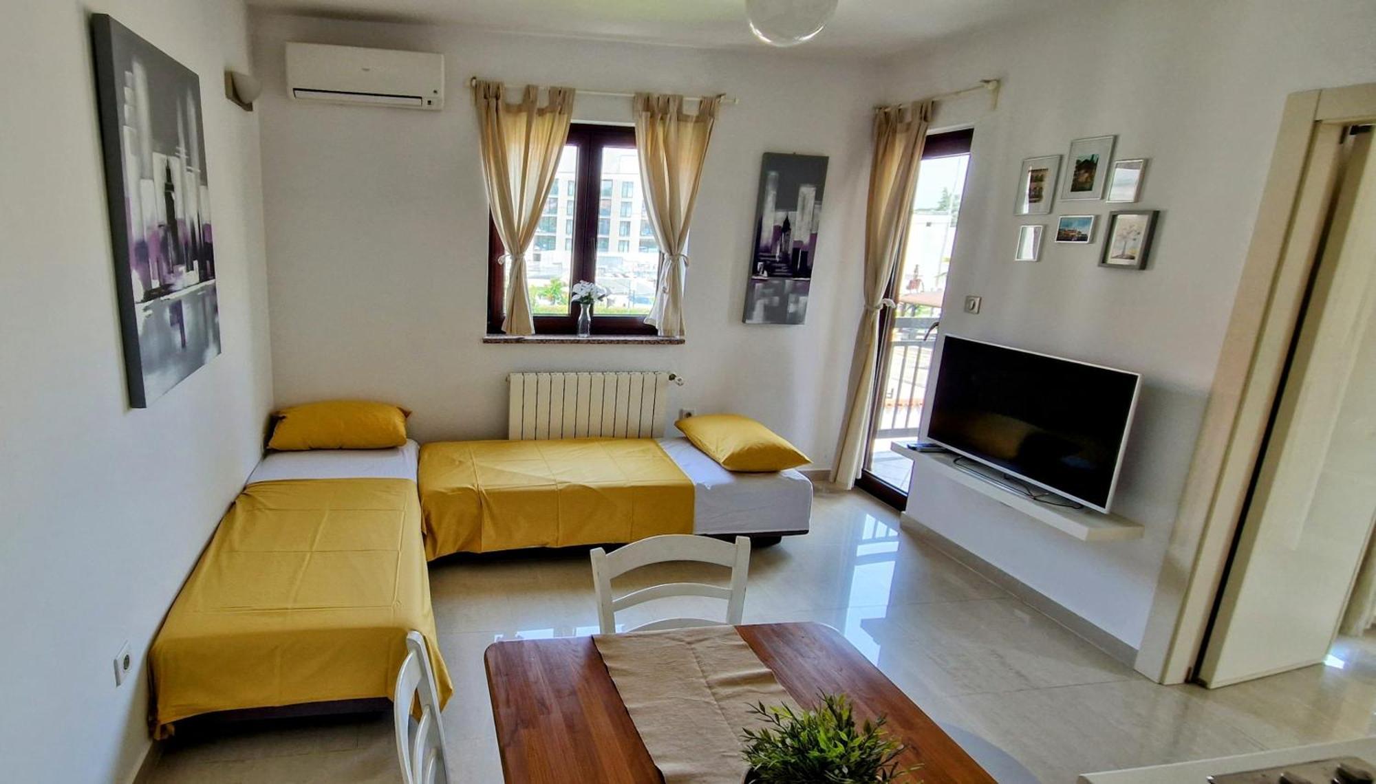 Apartments Villa Alba II بوريتش الغرفة الصورة